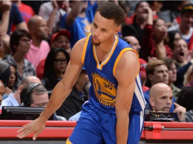 开云体育-包含库里赛事官方发布挺进下一轮新规，TES争议不断！的词条